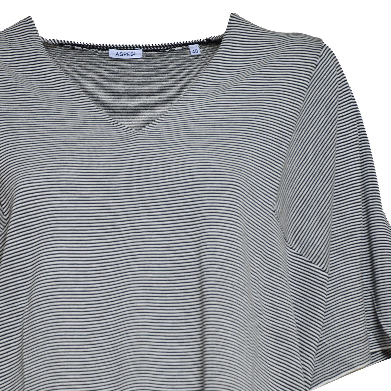 T-shirt in maglia di cotone e seta bianco e nero a righe Aspesi
