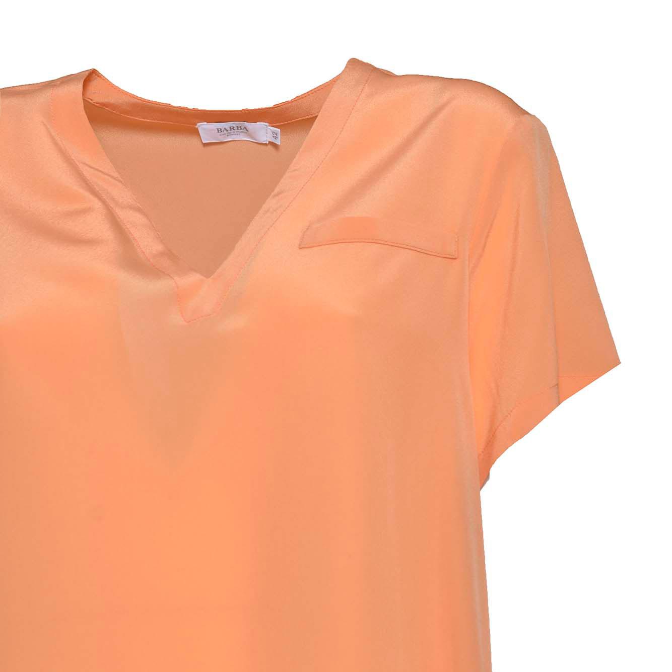Blusa scollo a V in seta pesca Barba