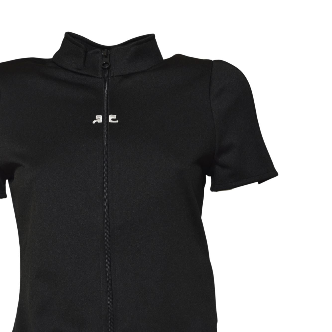 interlock zipped top