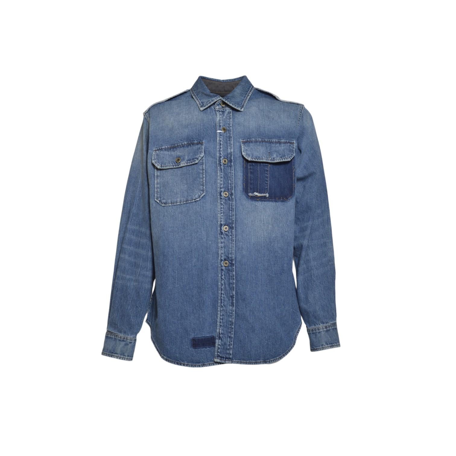 long-sleeved shirt