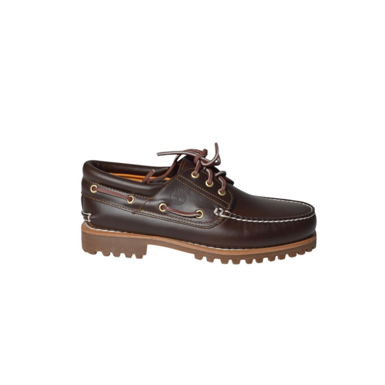 authentic boat shoe
