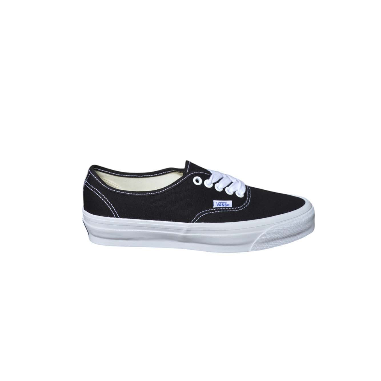 Vans VN000CQABA21BLACKWHITE