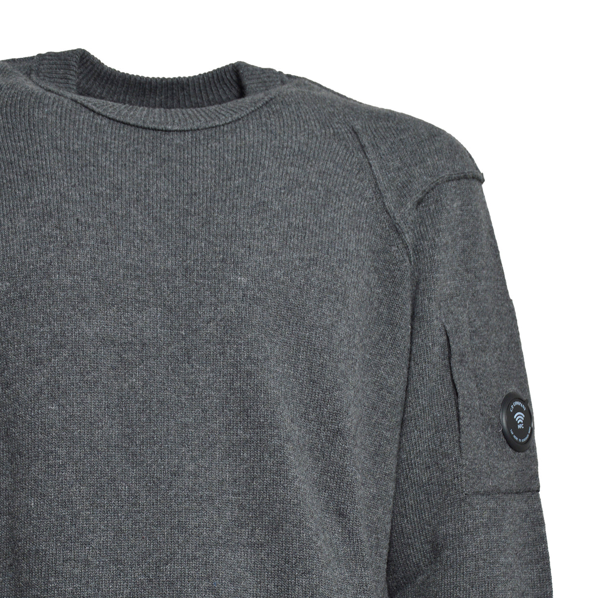 lambswool grs crewneck lens sweater 