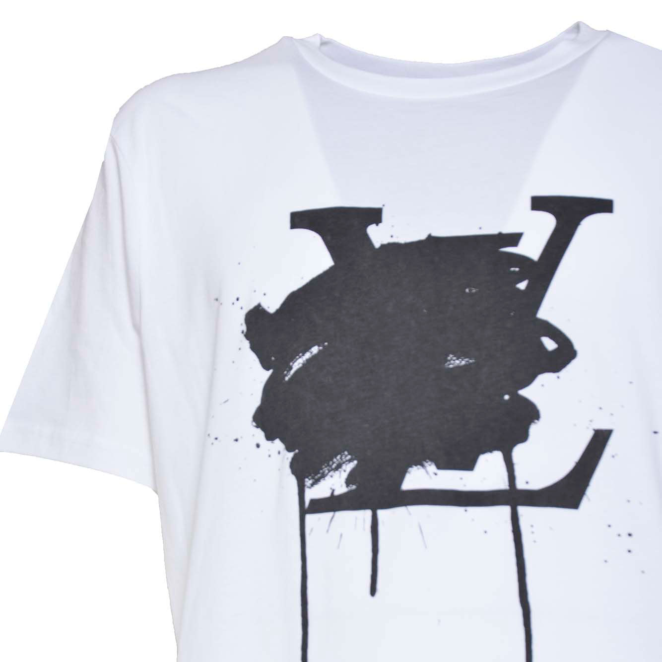 Black Score BSMCCLVCROSSWHITE
