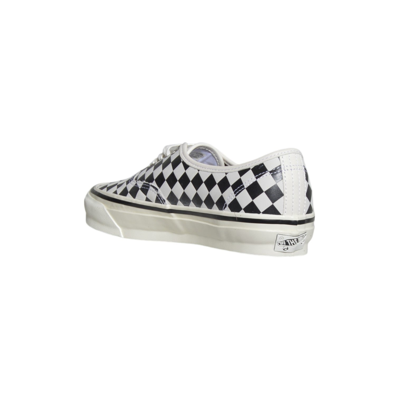 lx authentic 44 diamond check black/white 