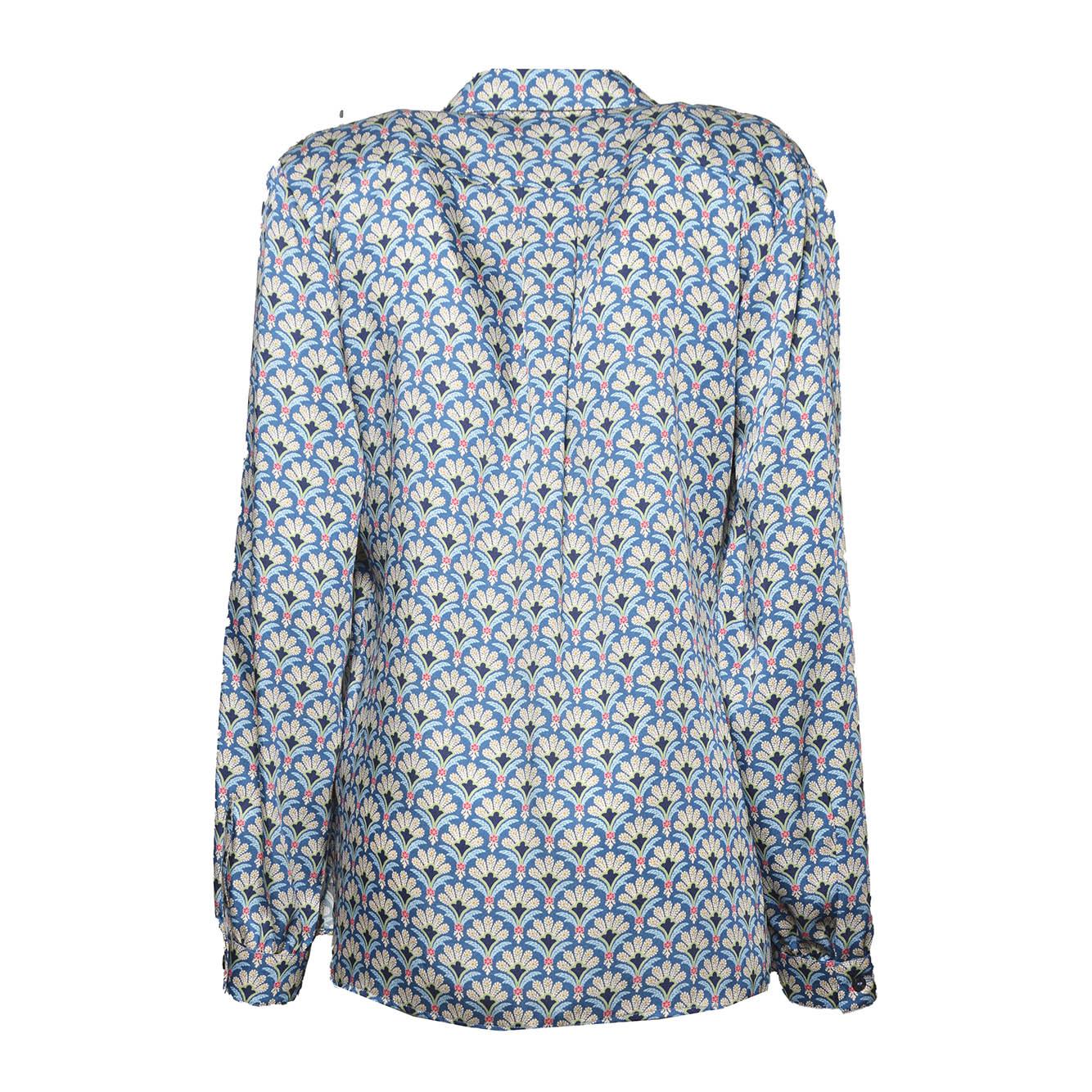 women's regular fit shirt with side vents 