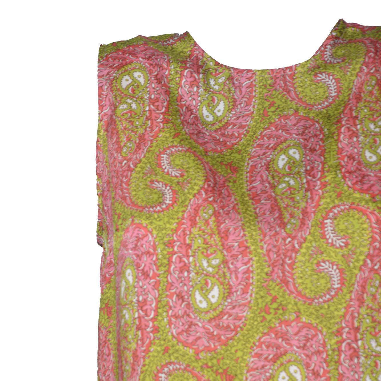 women's tank top with side vents 