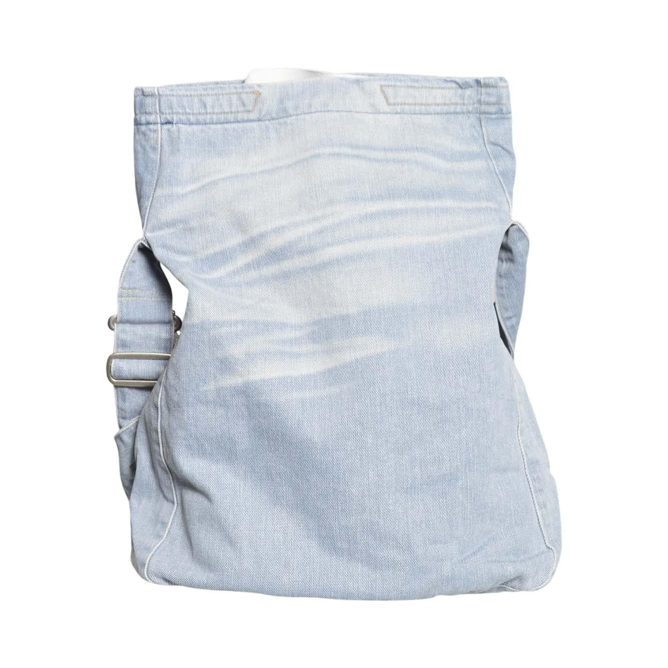 sling bag pale coast wash 