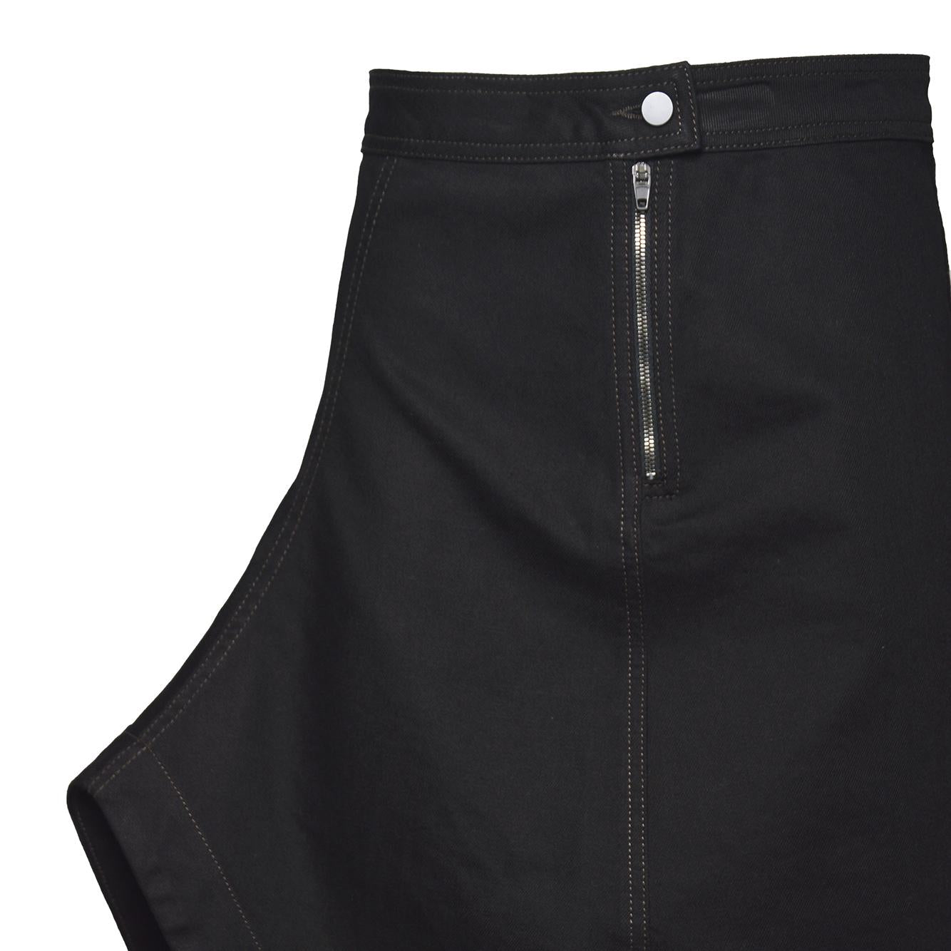 asymmetric skirt 