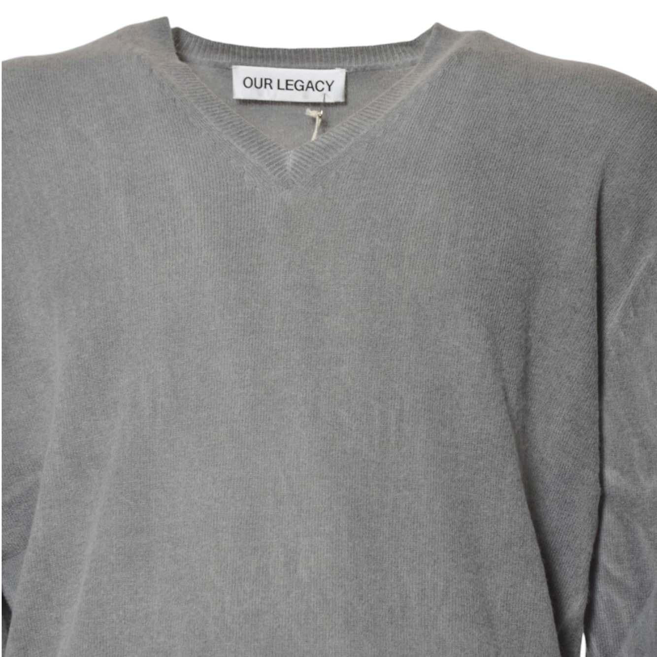 parallel v-neck grey spray dye cherub wool 