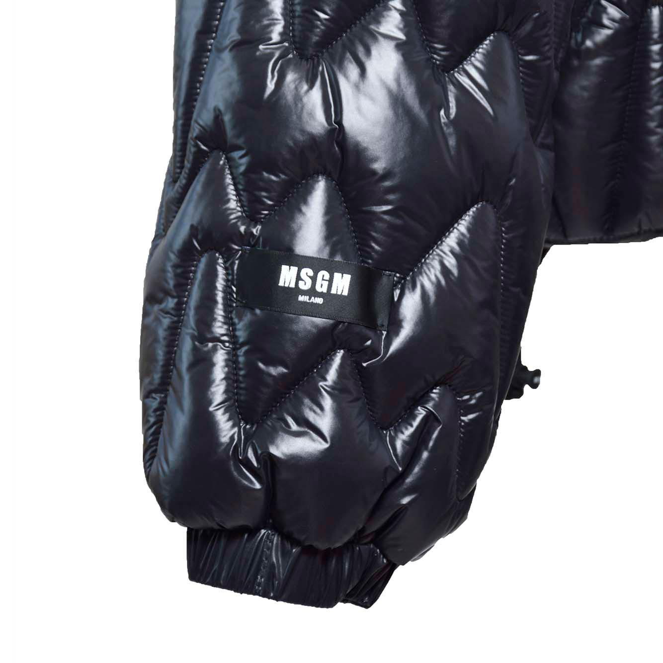 Giubbino trapuntato nero con motivo "TheMwave" MSGM 