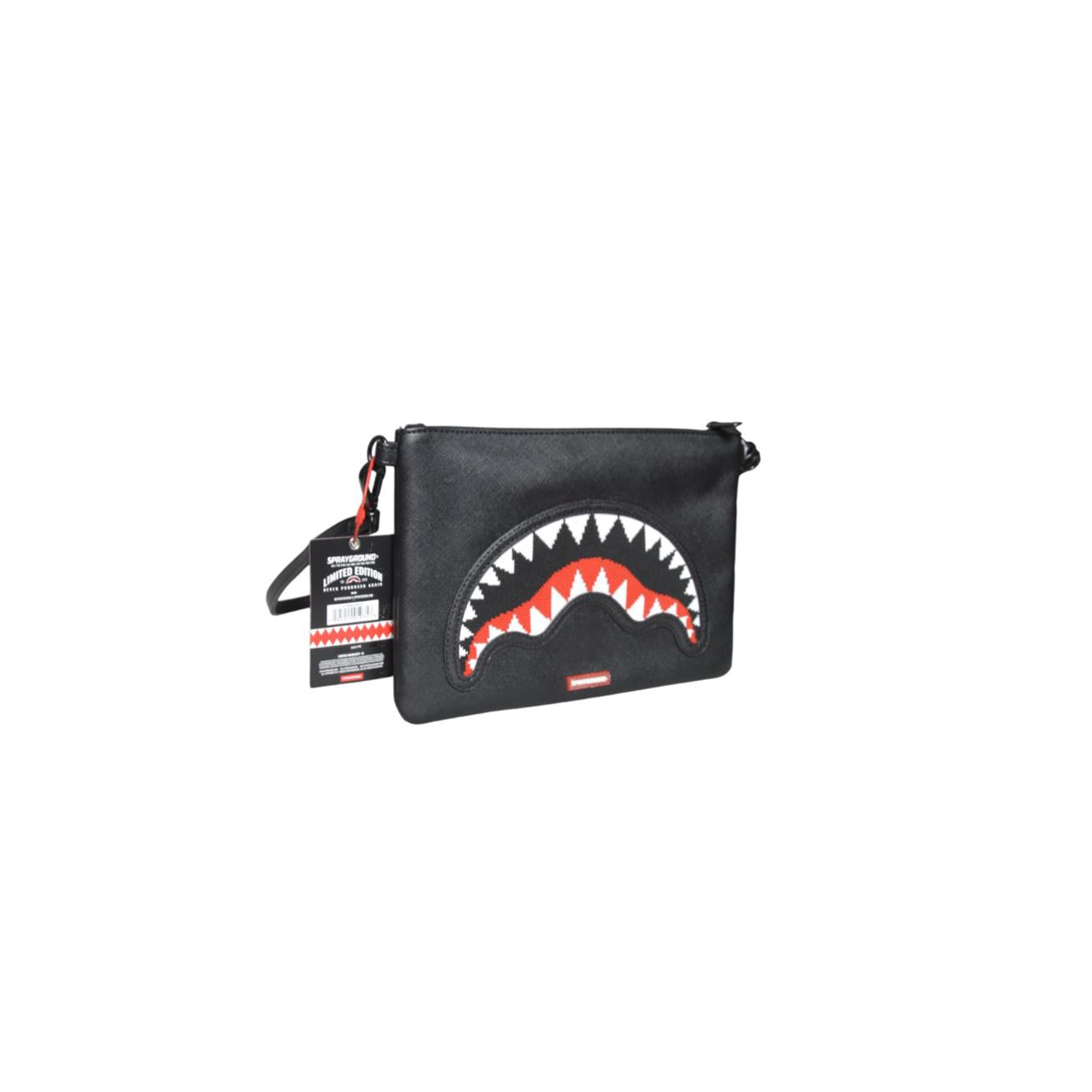 fly knit mouth crossoverclutch 
