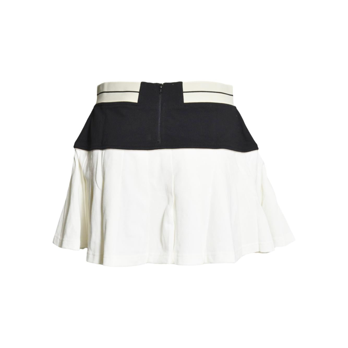 logo straight pleated skirt 