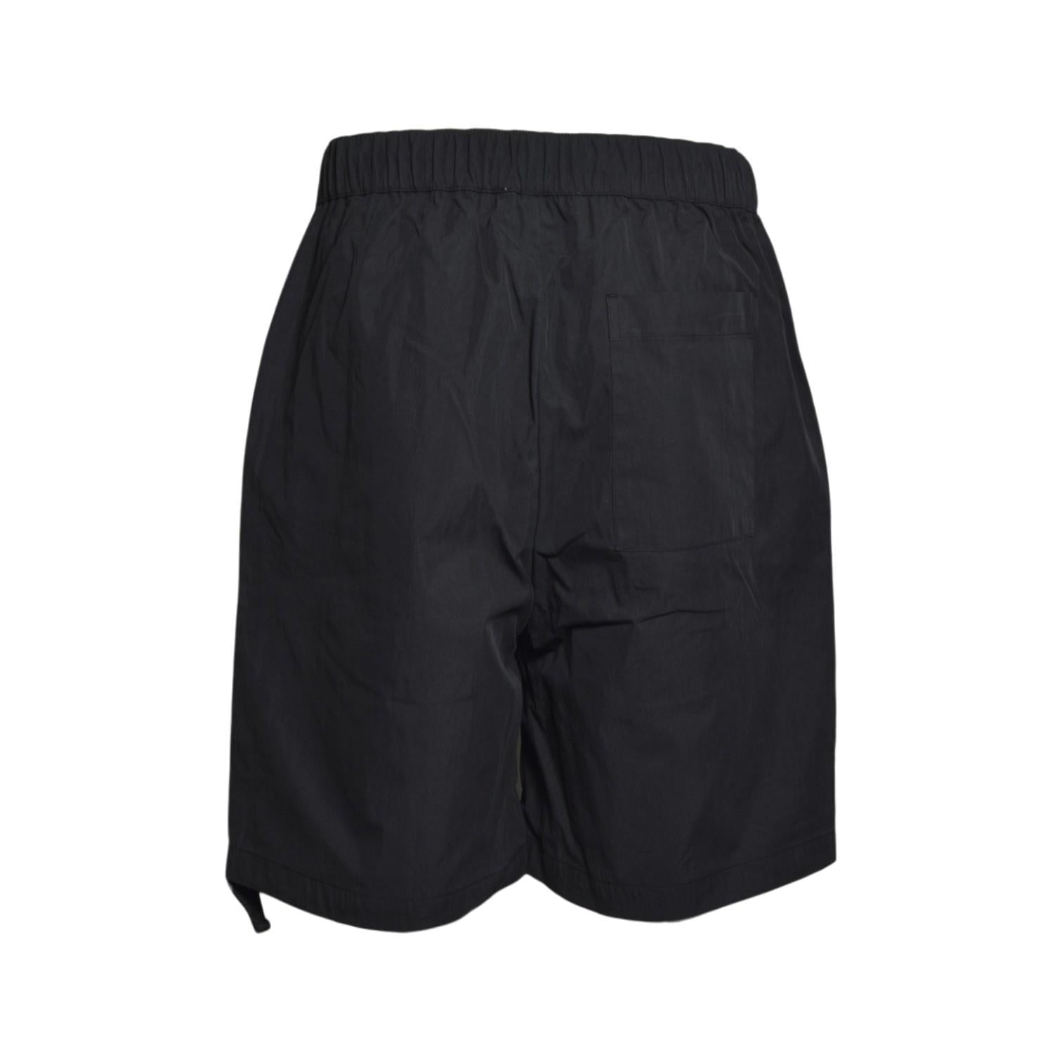base short black 