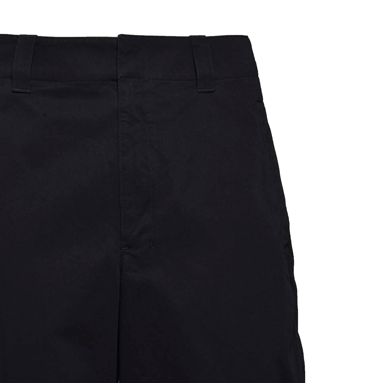 Bermuda maxi in cotone nero Lemaire 