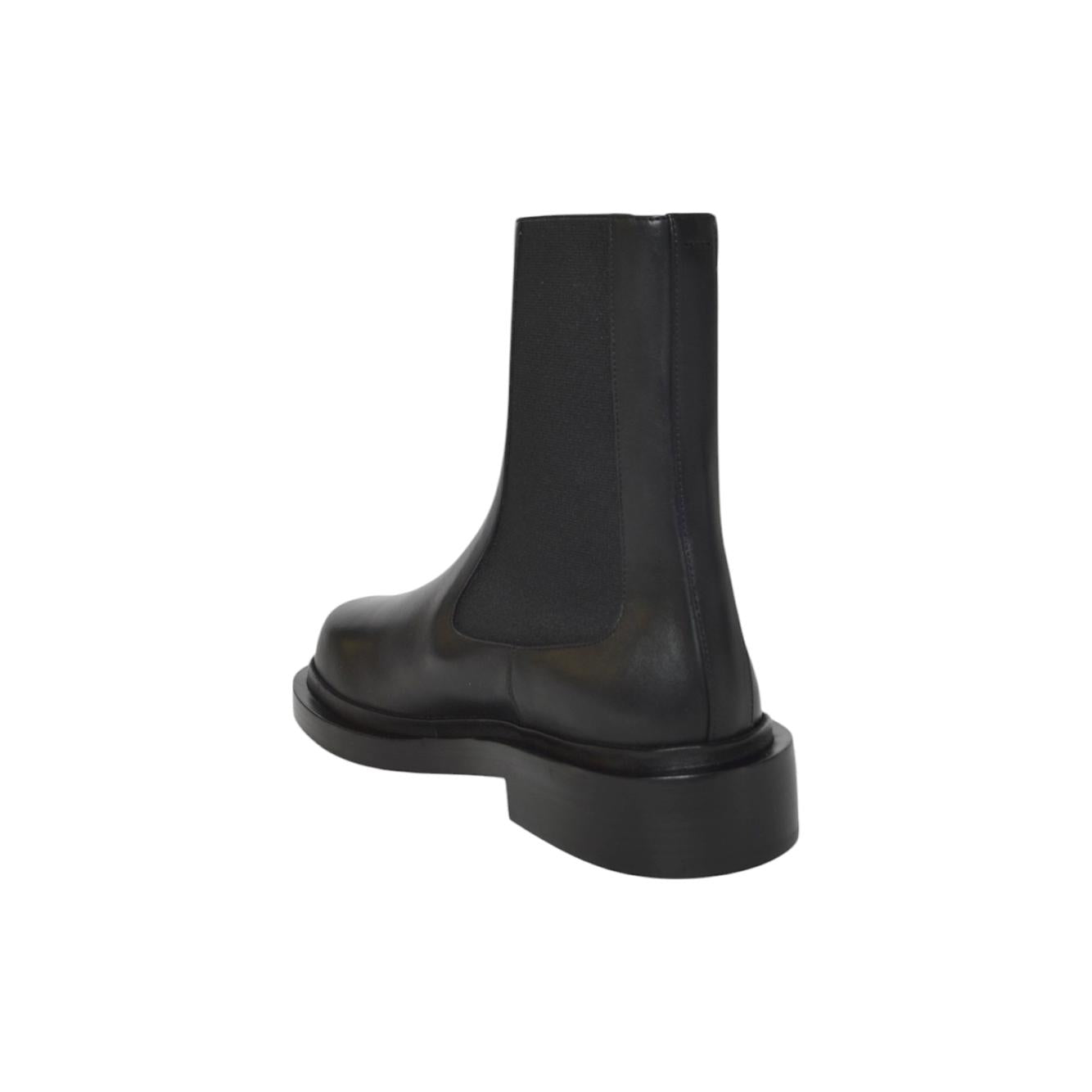 ankle boot 