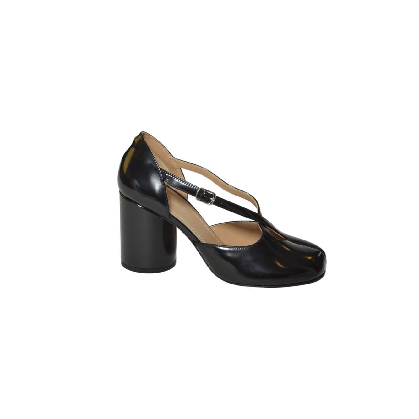 court shoe<BR/> 