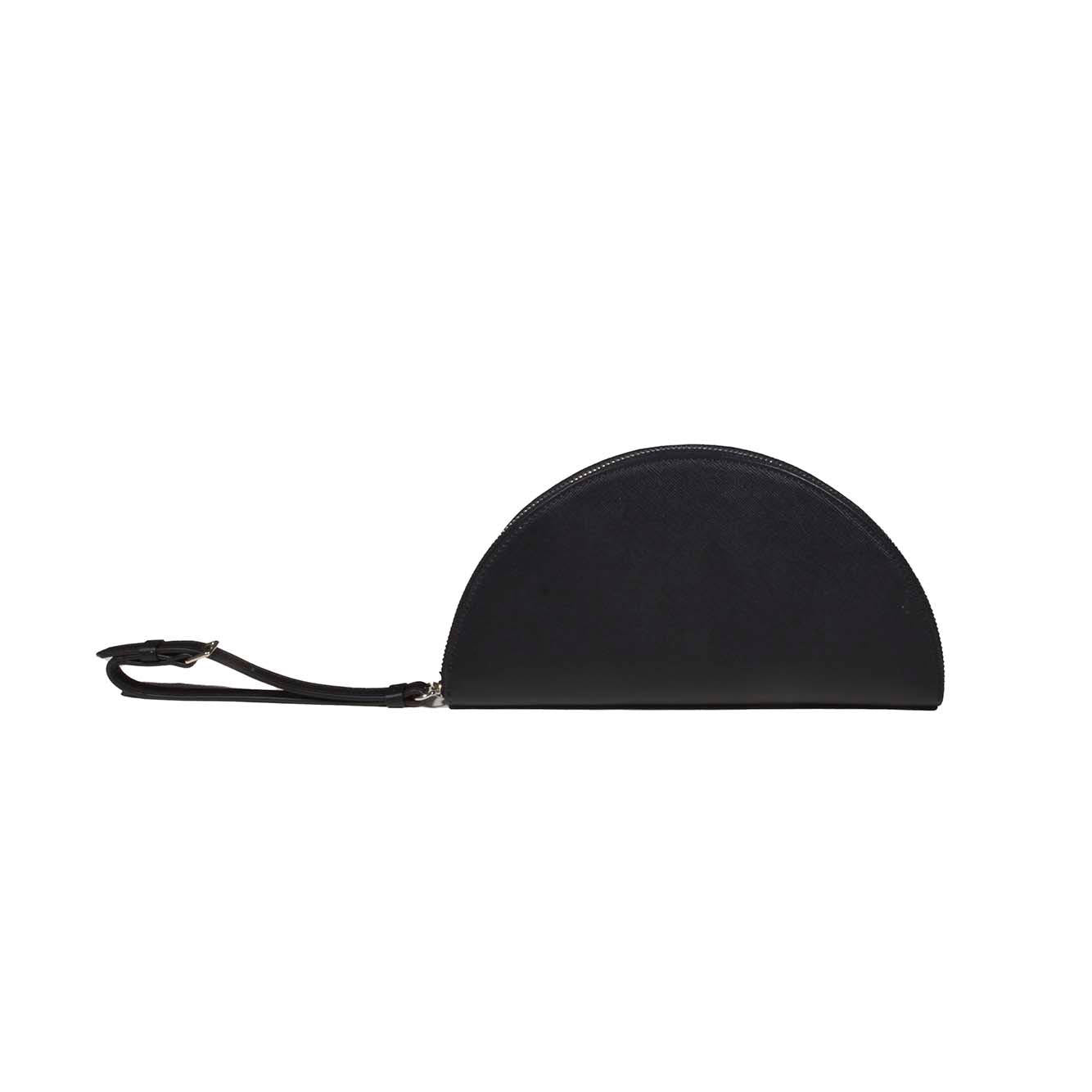 Pouch Halfmoon micro in pelle saffiano nera Maison Margiela 