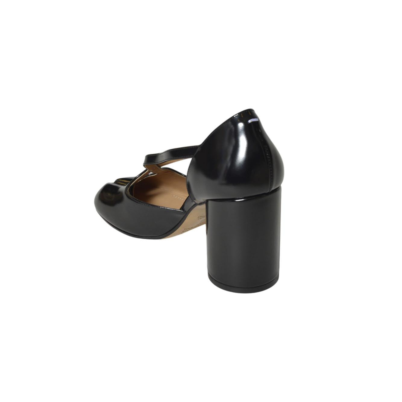 court shoe<BR/> 